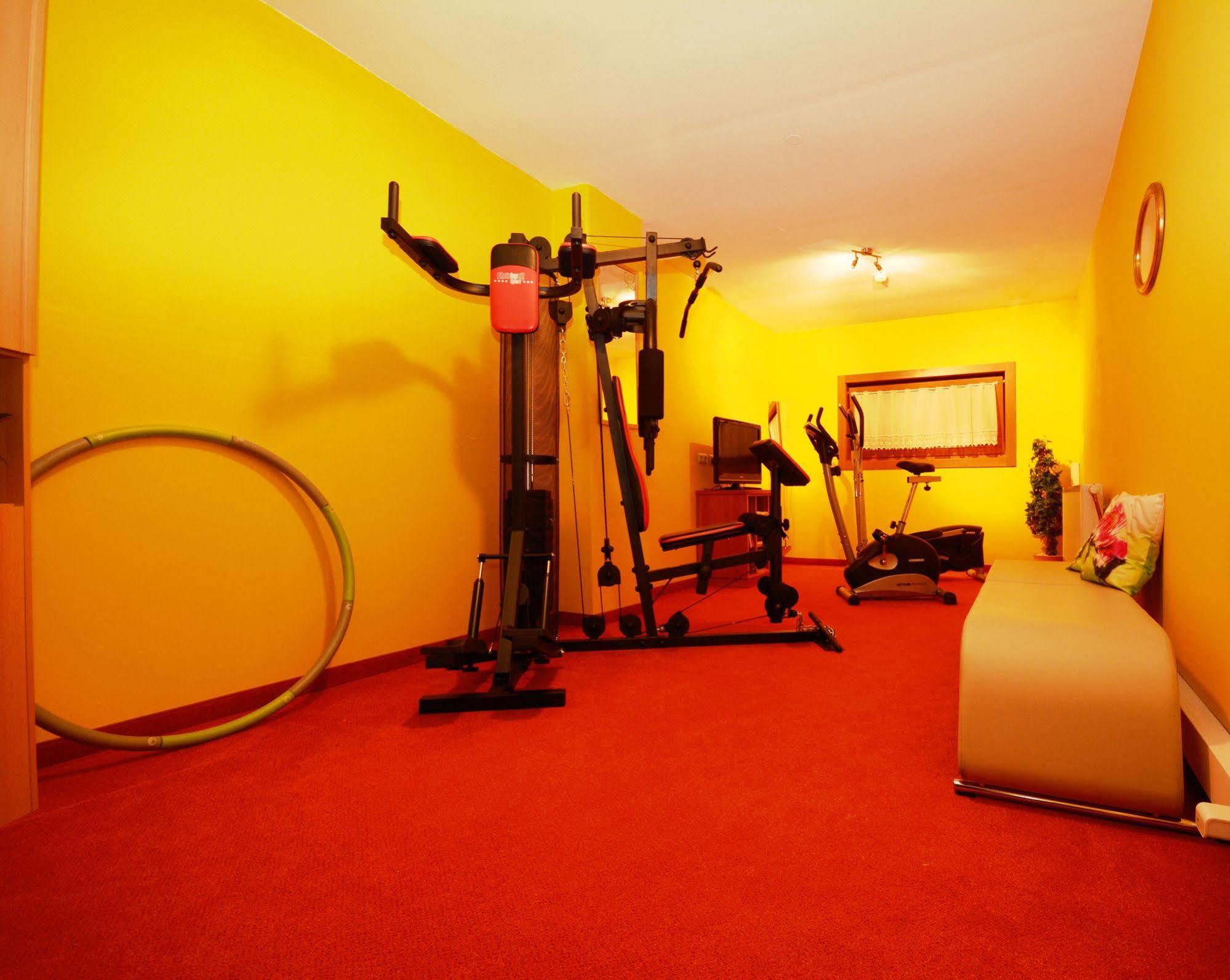 Sporthotel Kitz フッシュ・アン・デア・グロースグロックナーシュトラーセ エクステリア 写真